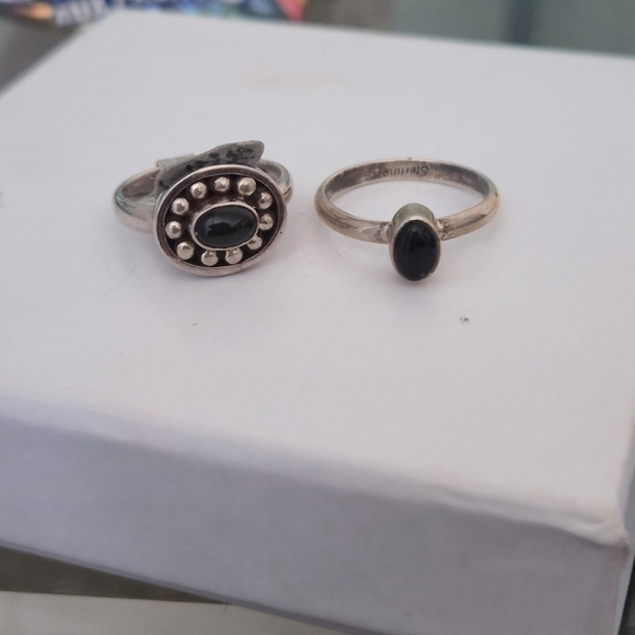 Ring set! NWT Onyx dainty ring set, size 6 onyx scalloped, Onyx simple 6.5 - Picture 7 of 16